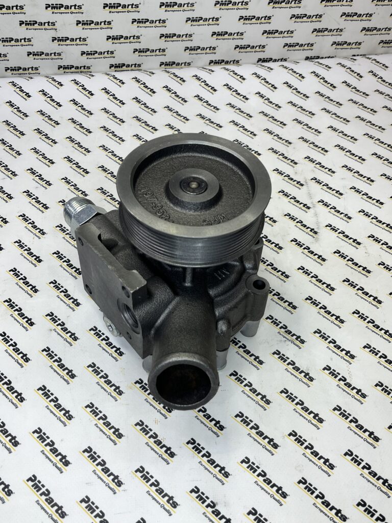 Водяной насос, помпа 236-4413 2364413 CAT D6 C7, артикул: 236-4413 2364413, бренд: CAT. PCAGROUP продажа запчастей на импортную спецтехнику.