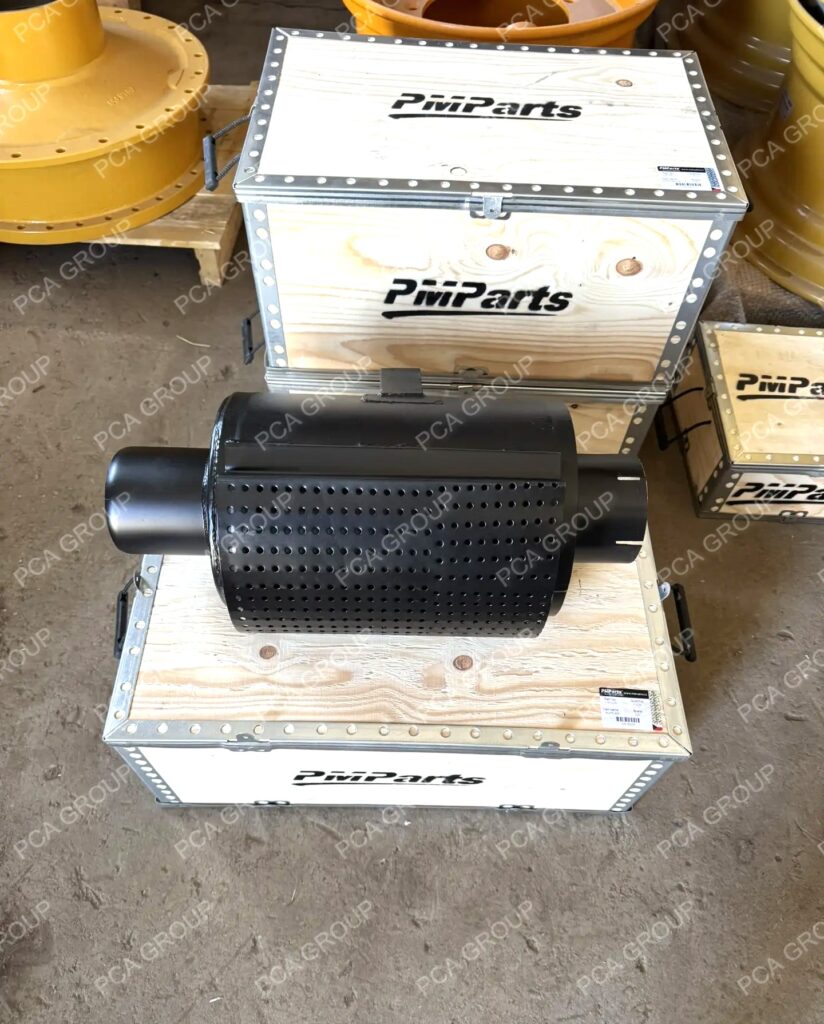 1W-9229 1W9229 Глушитель CAT Caterpillar D7, артикул: 1W-9229, бренд: . PCAGROUP продажа запчастей на импортную спецтехнику.