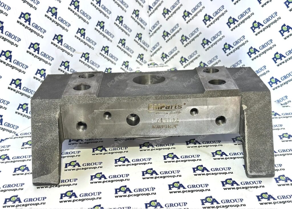Подшипник правый 9746102 LIEBHERR PR724, артикул: 9746102, бренд: . PCAGROUP продажа запчастей на импортную спецтехнику.